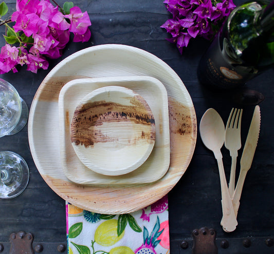 palm leaf plate - wooden cutlery
