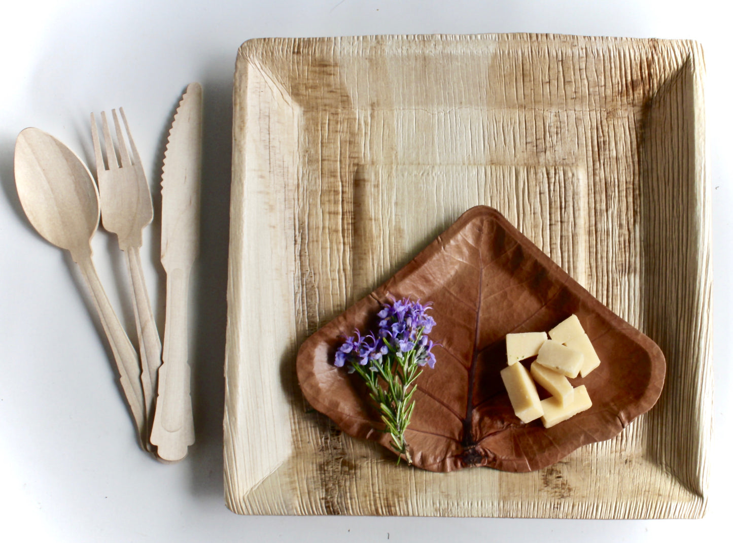 Mixed Material Dessert Bundle - 20 Deep Square Plates (10") + 20 Sea Grape Dessert Plates (7") + 60 Wooden Utensils - 100pc - Biodegradable