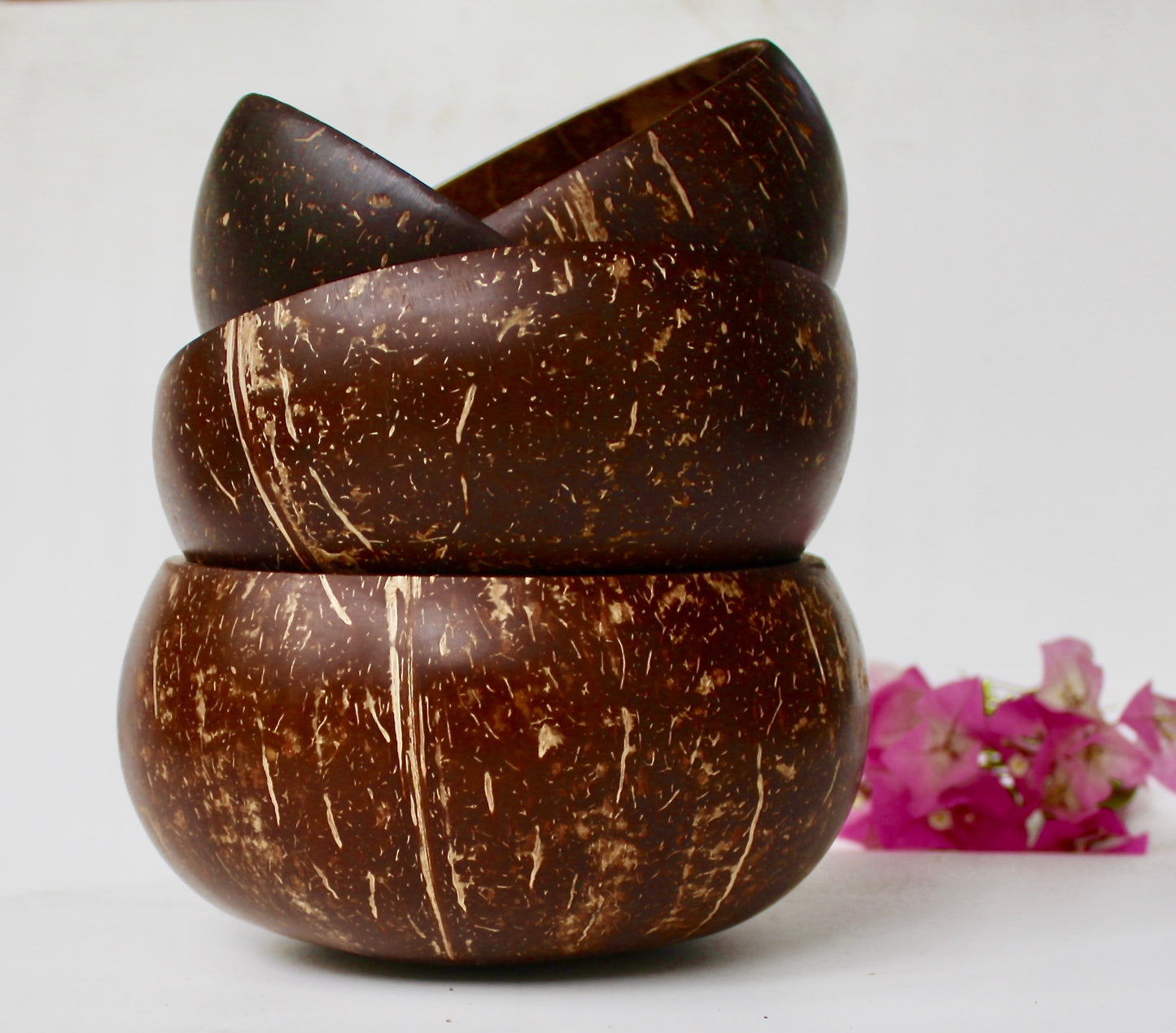 Natural Coconut Bowls - 20 Pieces - Organic & Vegan-Friendly - Bulk Set