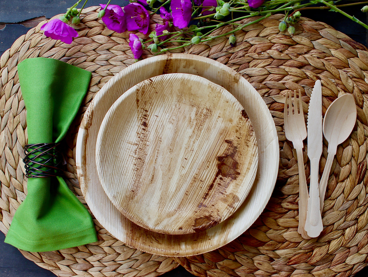 Bamboo type Palm leaf plate 25 Round 10" - 25 Heart 6" - 75 Pic Utensils - 25 Coup - 25 pic napkin