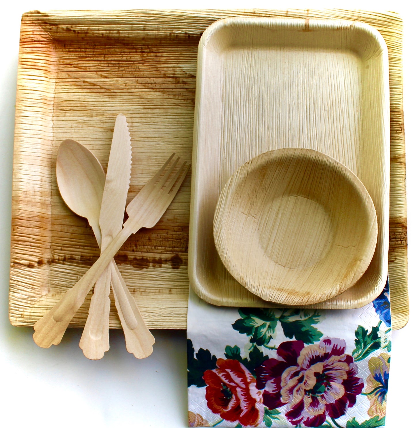 palm leaf plates 10 pice 10"x14" tray deep   - 10 pic 6"x9" Triangle - 10 pic 5" Bowl    and    30  pic cutler