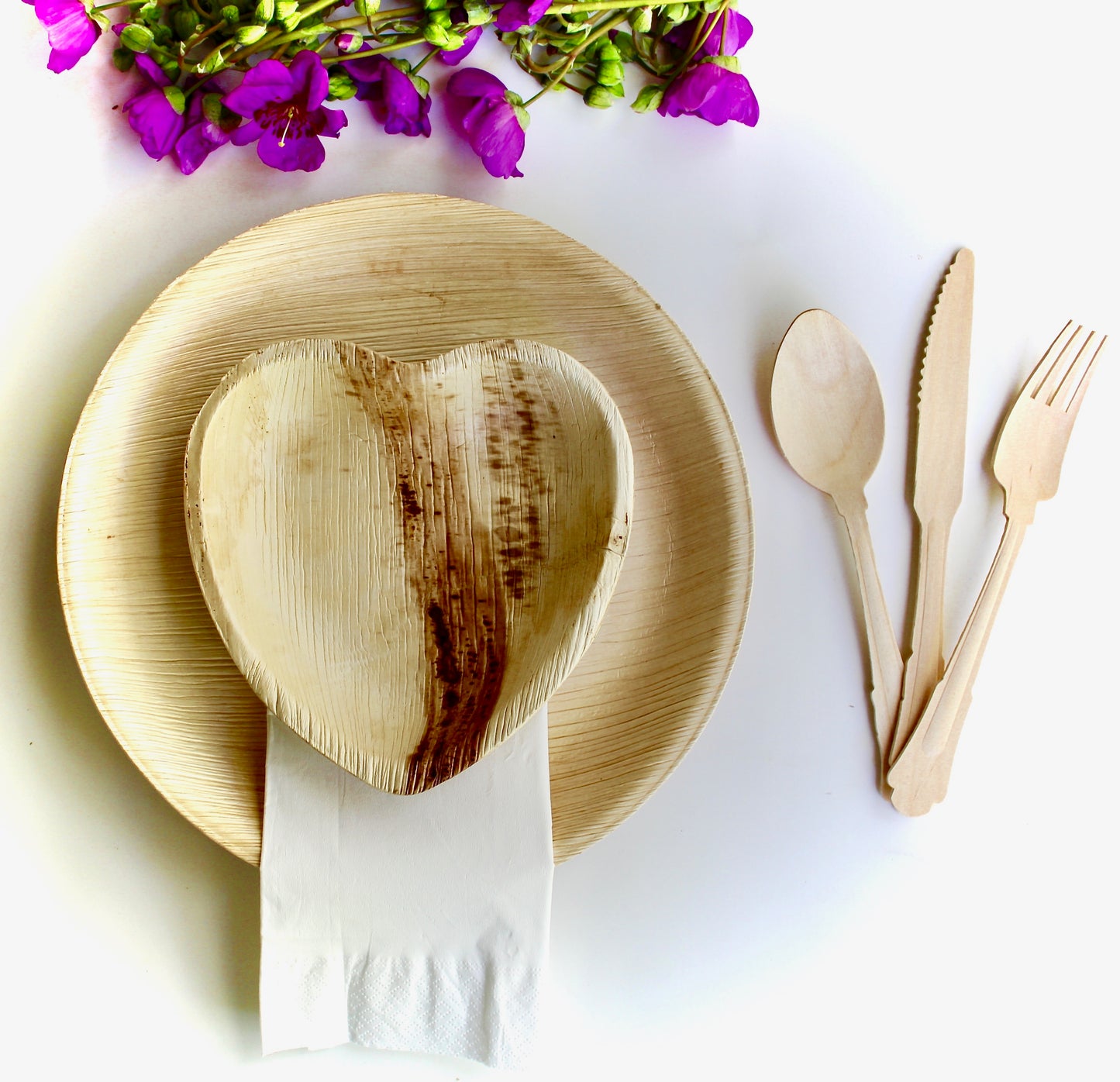 Bamboo Type palm leaf plate 10 pic 10" Round - 10 pic Haret- 30 pic Utensils 30 pic napkin