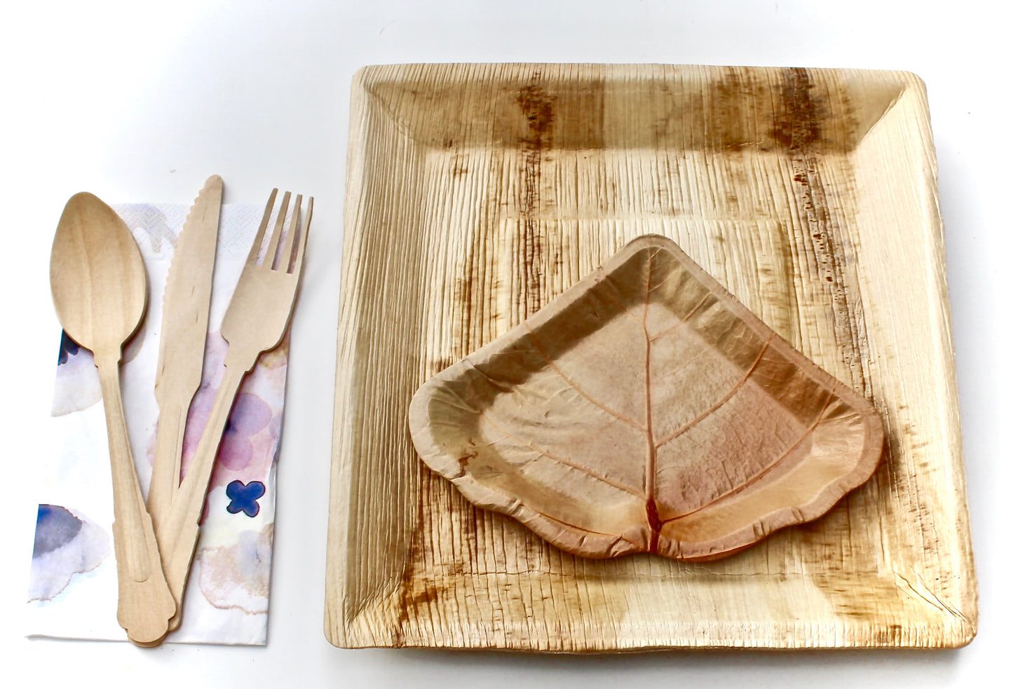 palm leaf plates 20 pic Square 10" and 20 pic Sea Grape 7" dessert plate disposable - Biodergadable
